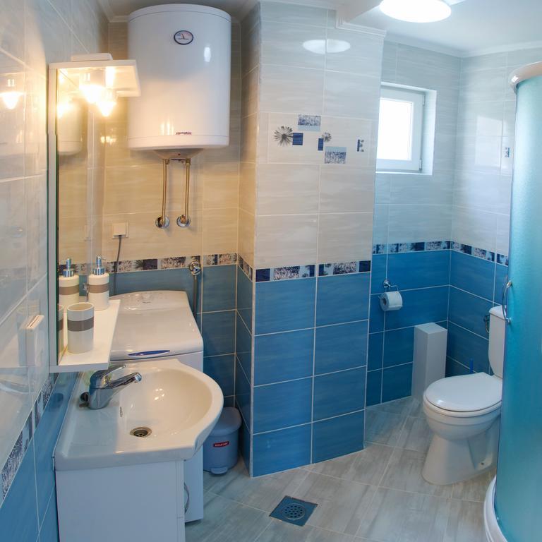 Apartmani Tivat Kaludjerovic Cameră foto