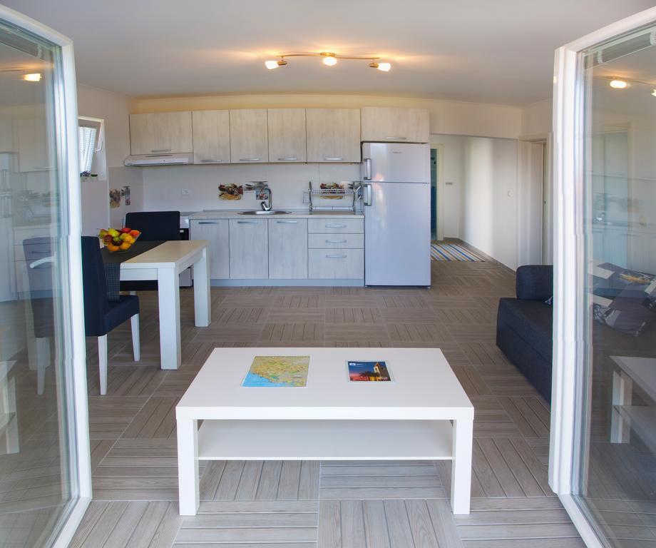 Apartmani Tivat Kaludjerovic Cameră foto